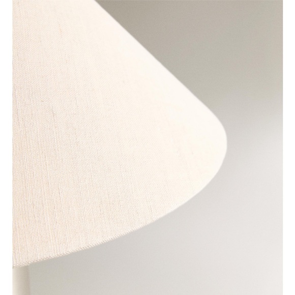 Metal Table Lamp - Picture 2 of 3